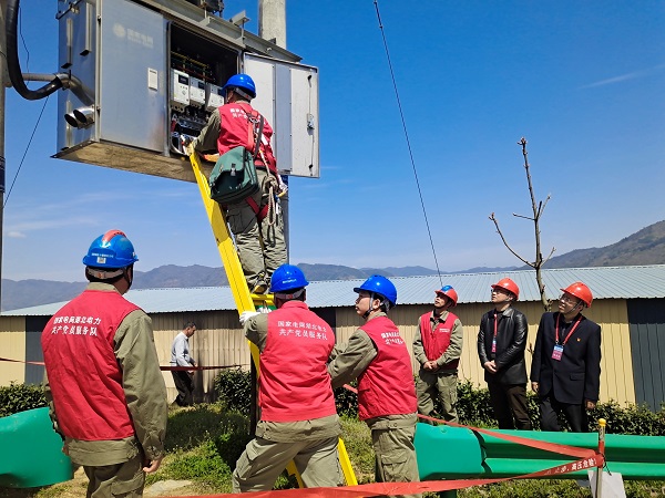 湖北竹溪供電公司保春茶生產供電助力鄉(xiāng)村振興順利推進